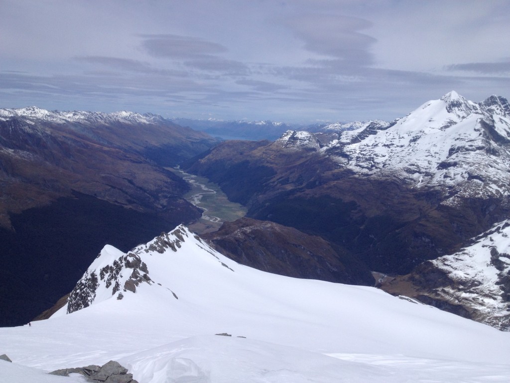 Manu skinning with Lake Wakitipu in the distance