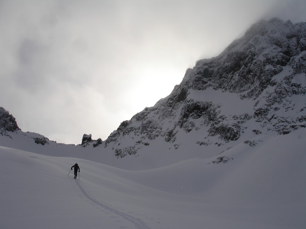 Scott Heading towards Castles col 