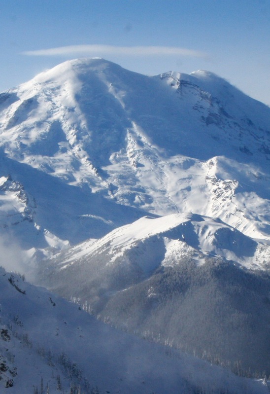 A beautiful day in the Crystal Mountain backcountry