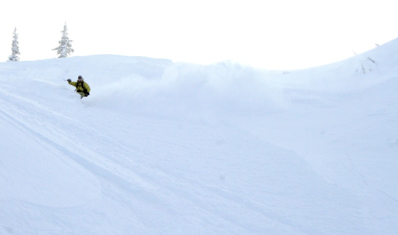 Snowboarding into the North face of the King in the Crystal Mountain Backcountry