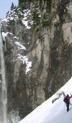 Ski Touring up Van Trump Park in Mount Rainier