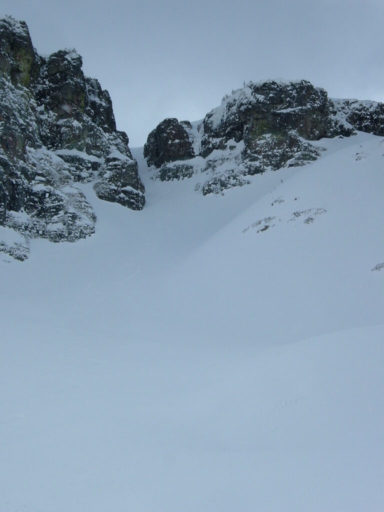 Looking back at the Sarvant Glacier and our tracks