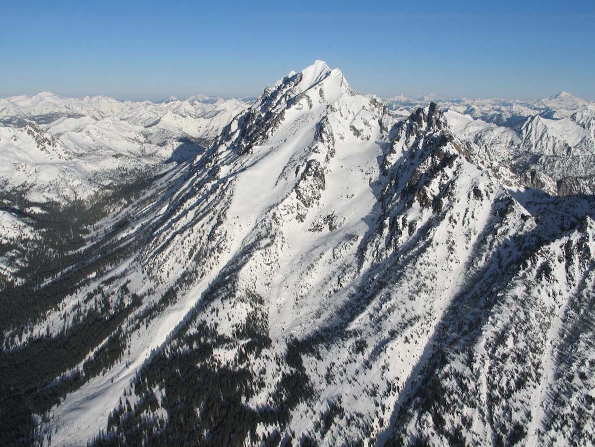 Looking at the Cascadian Couloir on Mount Stuart