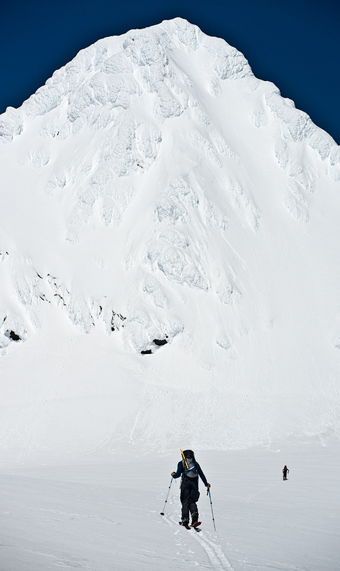 Leaving from the White Salmon Glacier and ski touring up to the summit pyramid of Mount Shuksan