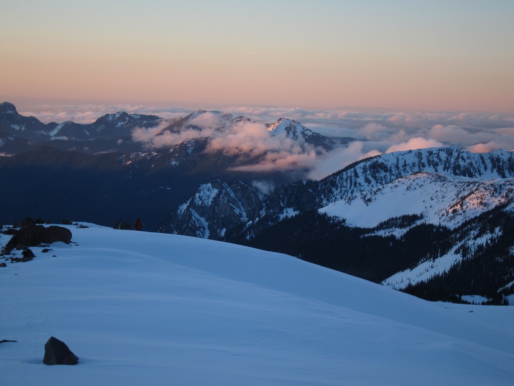 Sunset from Curtis ridge in Mount Rainier National Park
