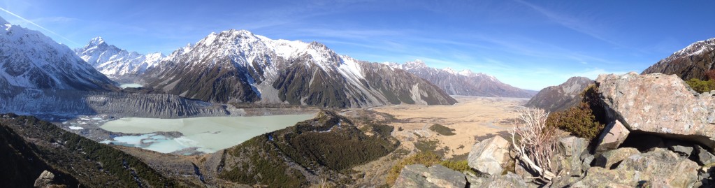 The Muller and Hooker lakes feeding into the Tasman valley