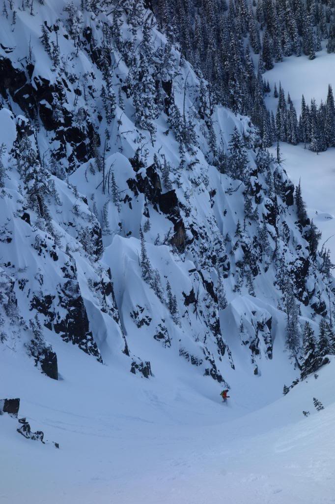 Ben riding down the North face of the Palisades on the Sunrise and Sourdough Traverse