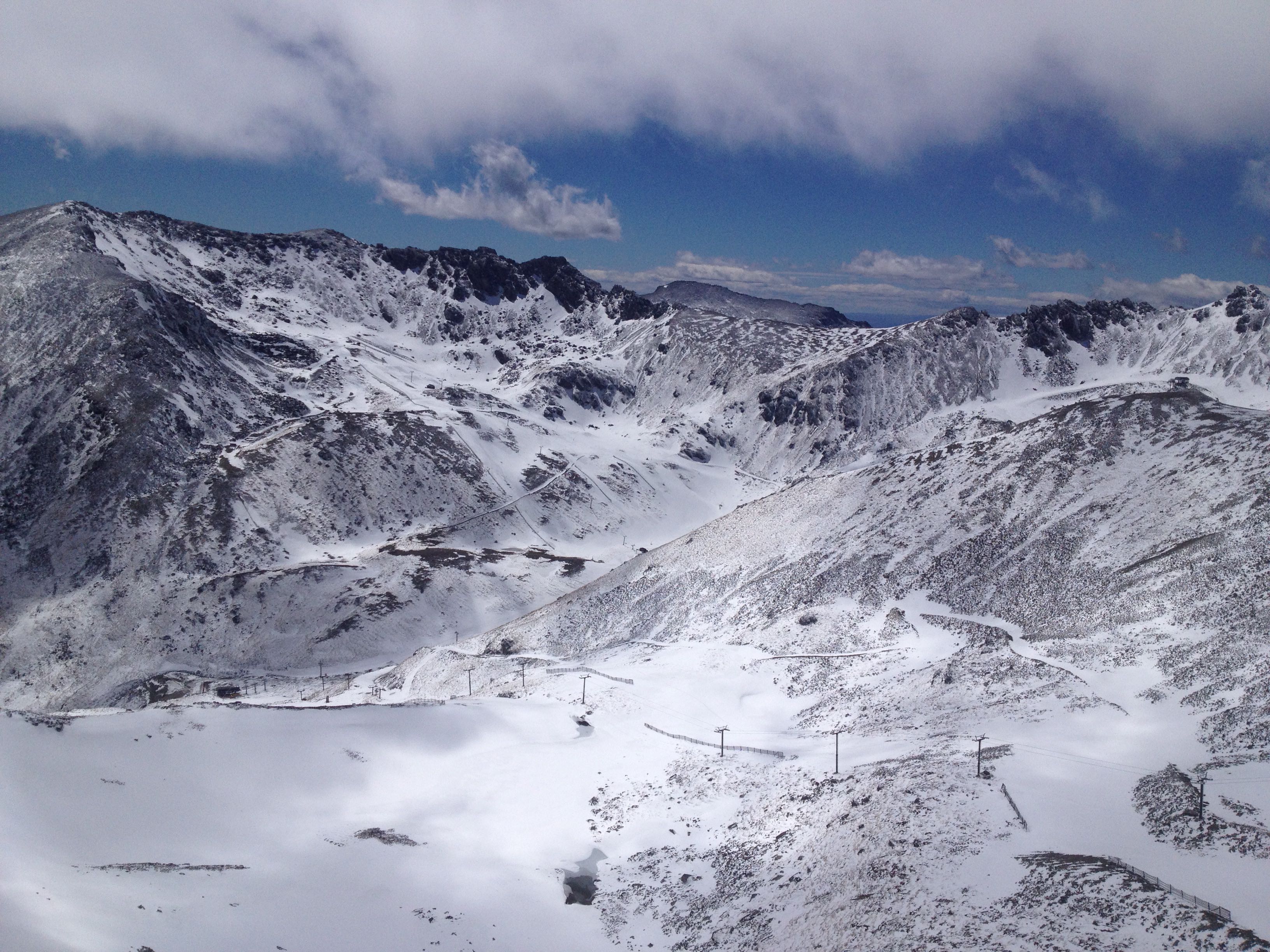 Riding powder in November in the Remarkables Backcountry of New Zealand