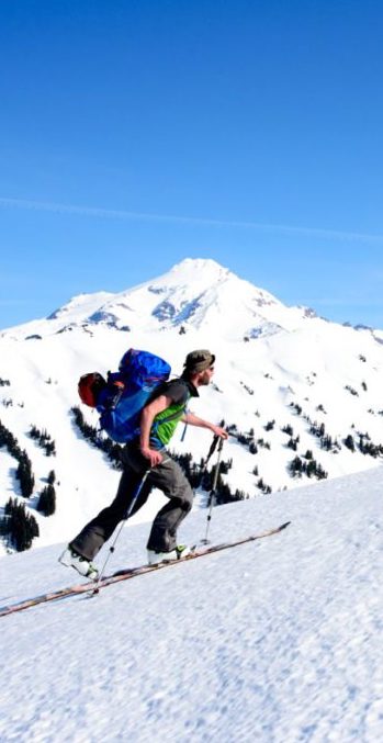 Ski Traversing from Work Fork Suiattle to Stevens Pass Washington