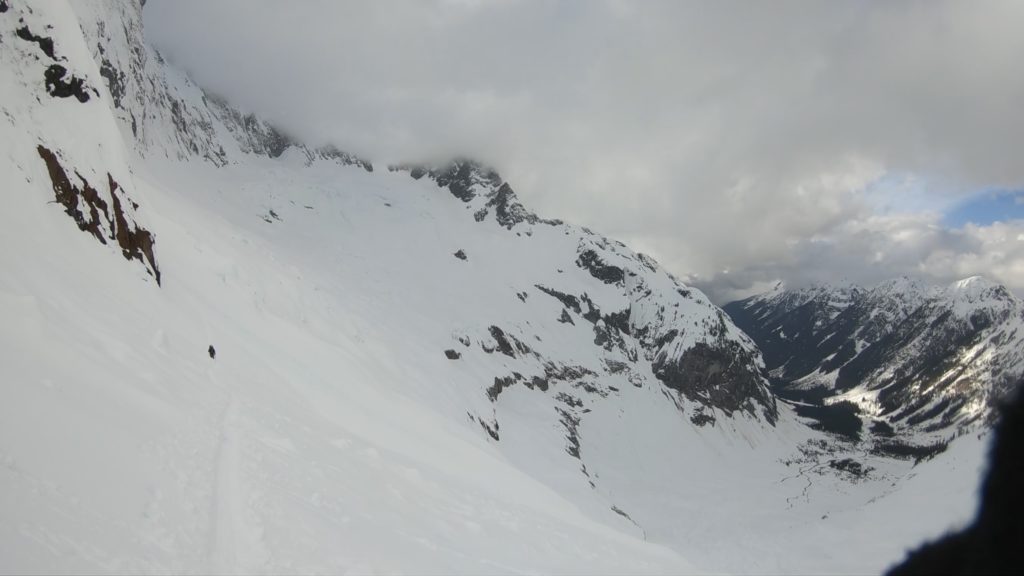 Heading towards Icy Peak while on the Nooksack Traverse