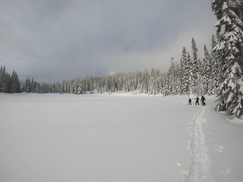 Crossing Skyline Lake up to Heather Ridge