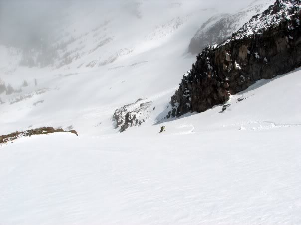 Snowboarding into the main chute on Mount Ruth