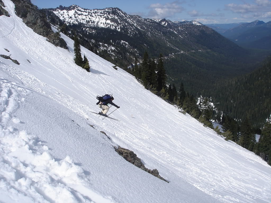 Dan skiing back to the car up on Chinook Pass