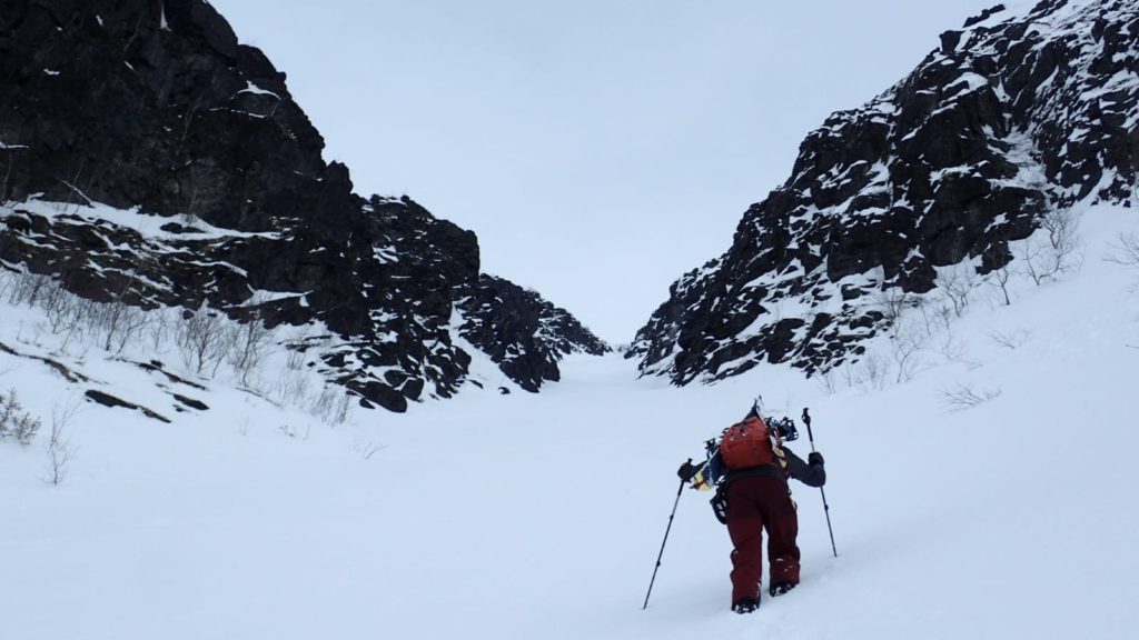 Bootpacking up Mount Juksporr