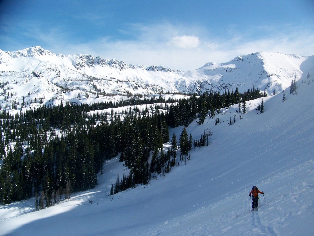 ski touring towards the Swath from the south in the Chiwaukum Mountains near Leavenworth