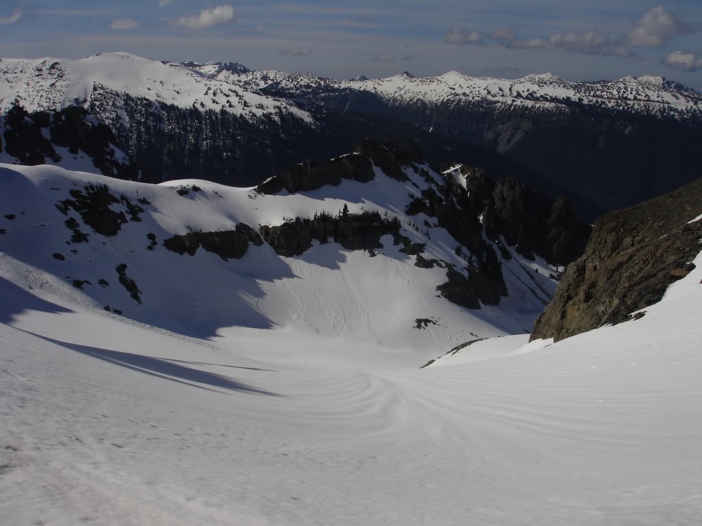 Looking into the Sarvant Glacier