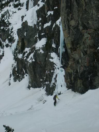 A Nasty ski traverse down to Rainy Lake