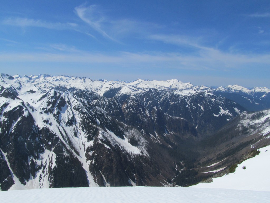 The middle fork of the Cascade River with Snowking and Mutchler in the distance