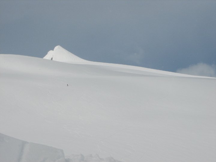 Snowboarding down the Sulphide Glacier