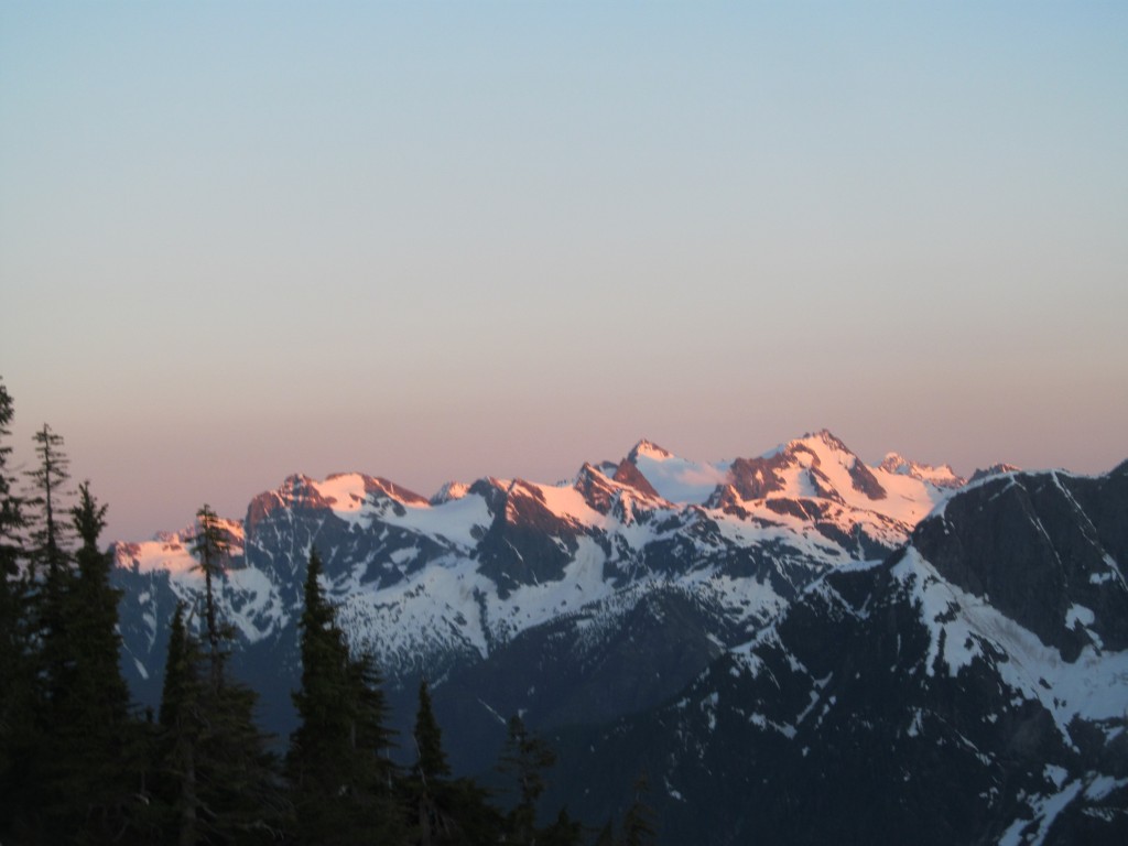 Sunset over colonial peak and the Isolation Traverse