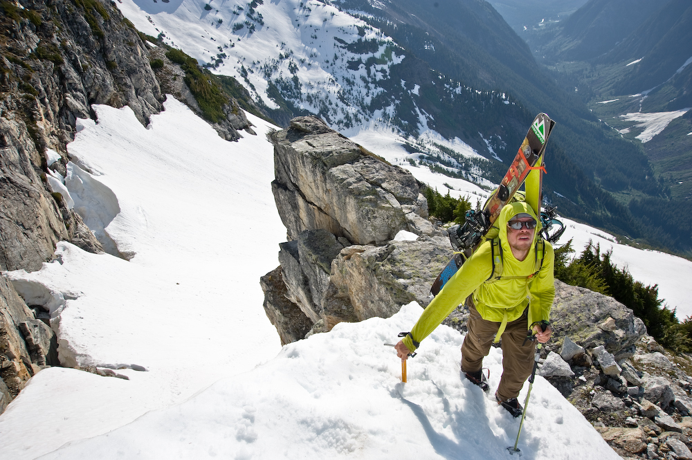 Making our way to the ridge of Luna Peak