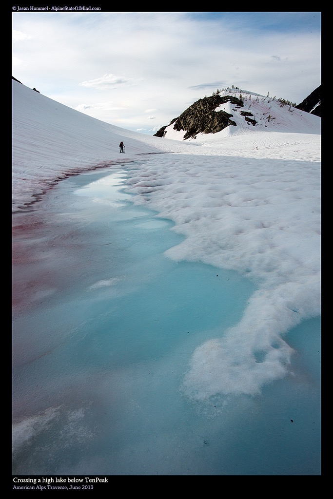 Heading through the Dakobed Range