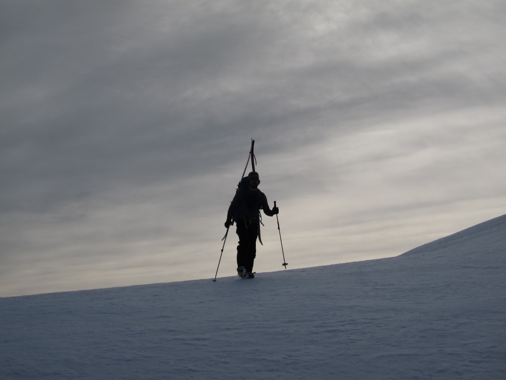 Climbing into the Dakobed Range