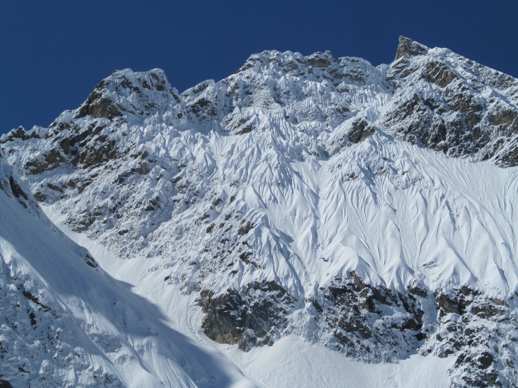 Fluting on the upper headwalls of Goode Mountain