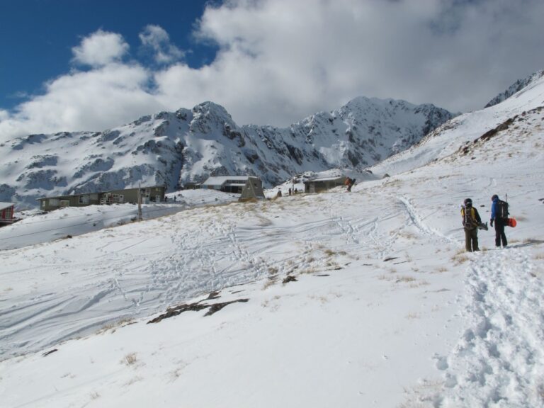 Hiking back to Temple Basin Club Field