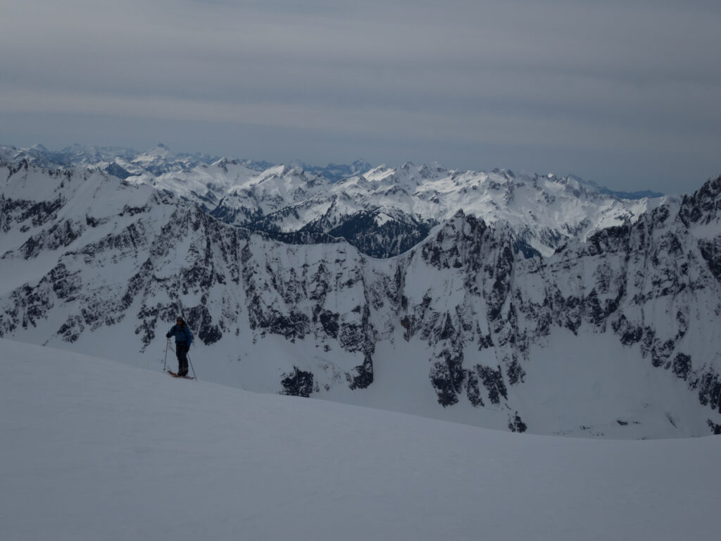 Heading towards the top of Sahale Mountain