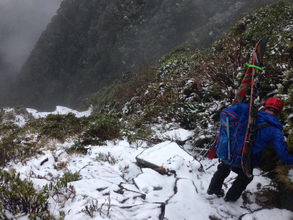 Hiking down the Liverpool Hut trail