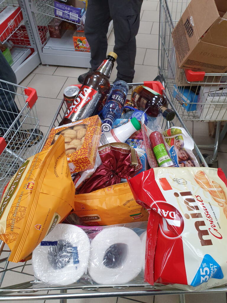 Grocery shopping in the Khibiny mountains