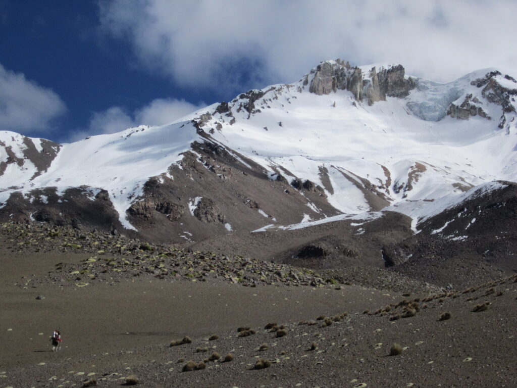 Climbing to Pomerape to do some Snowboarding in Bolivia