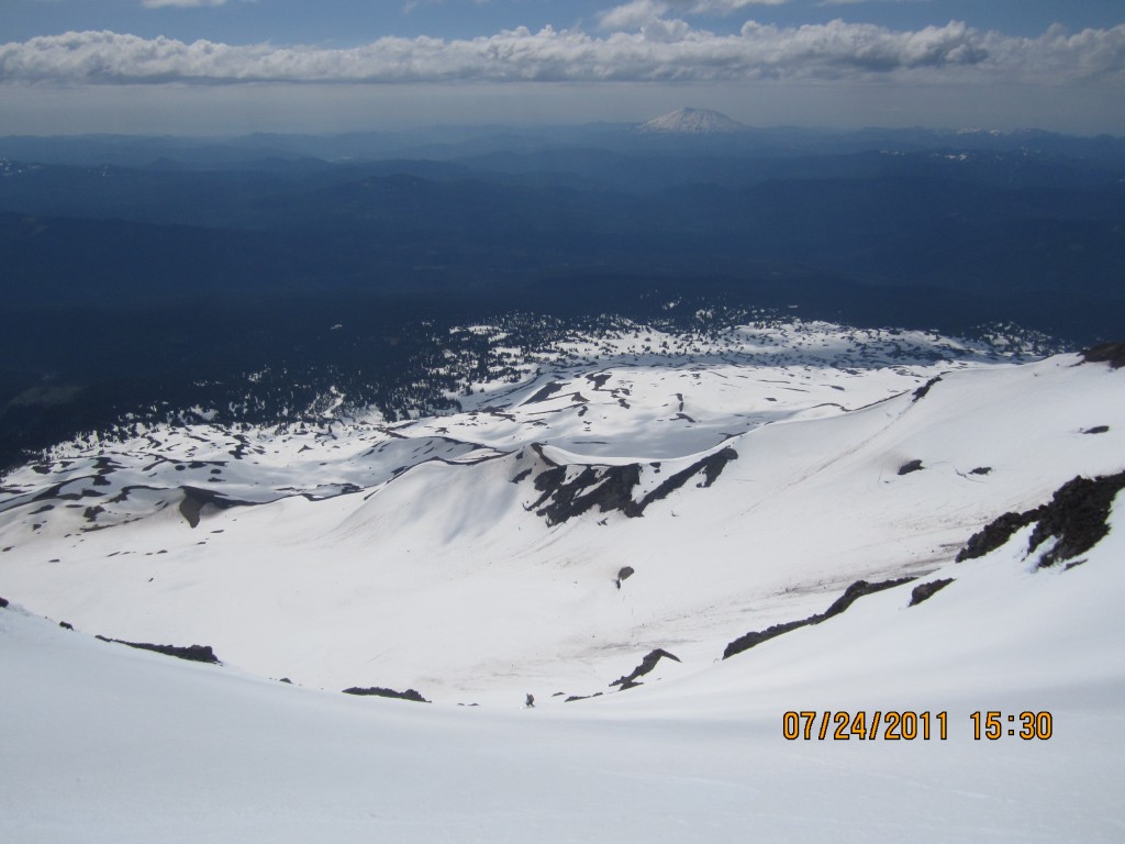 Taking the final turns down the Avalanche Glacier Headwall