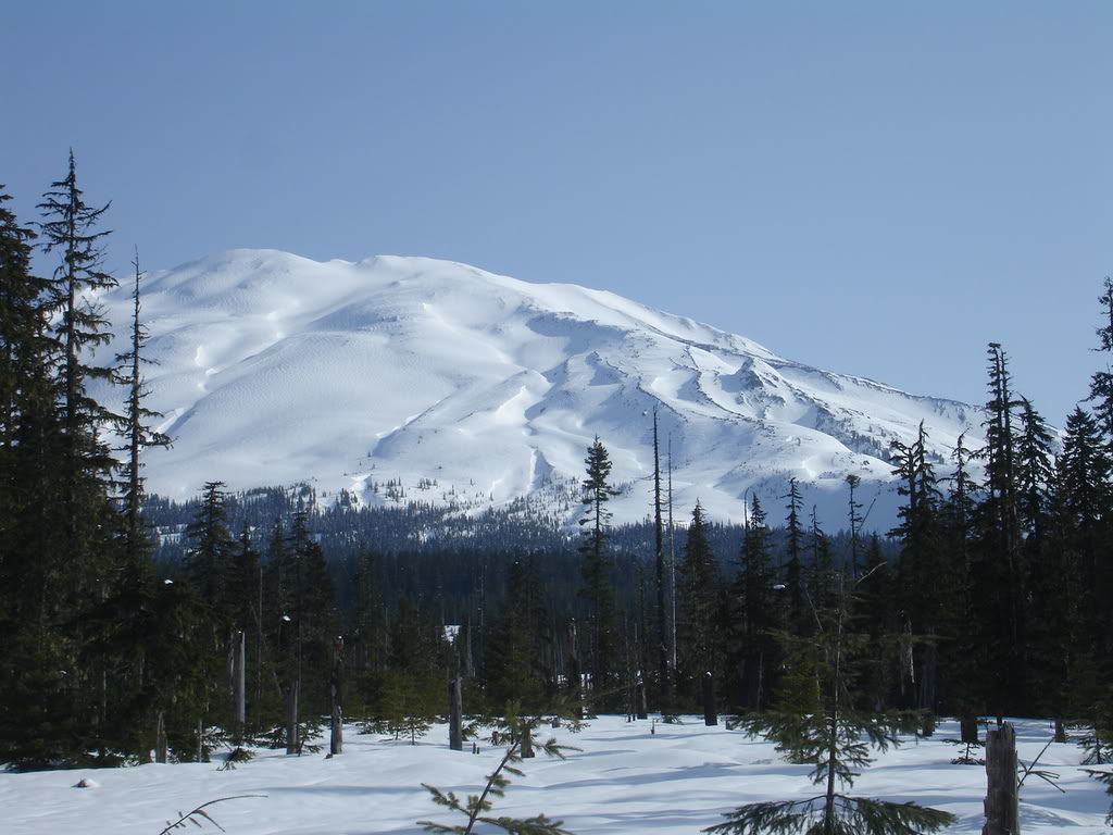 A Great looking gully just west of Monitor Ridge