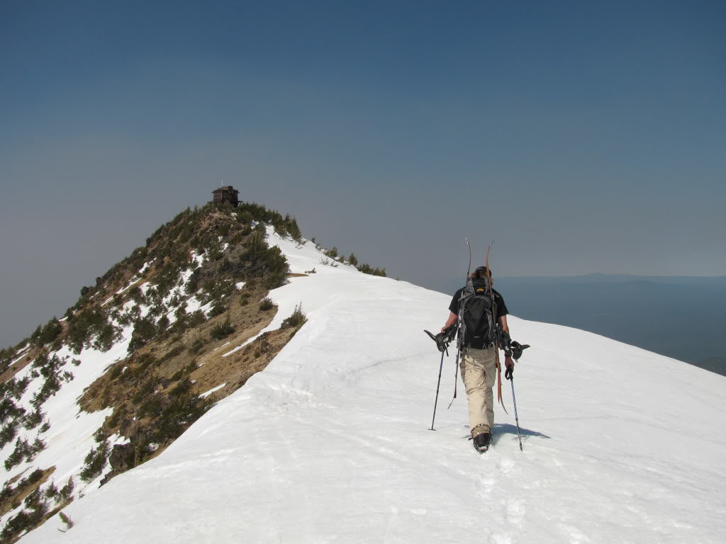 Heading back up the final ridge of Mount Scott with the lookout tower in the background