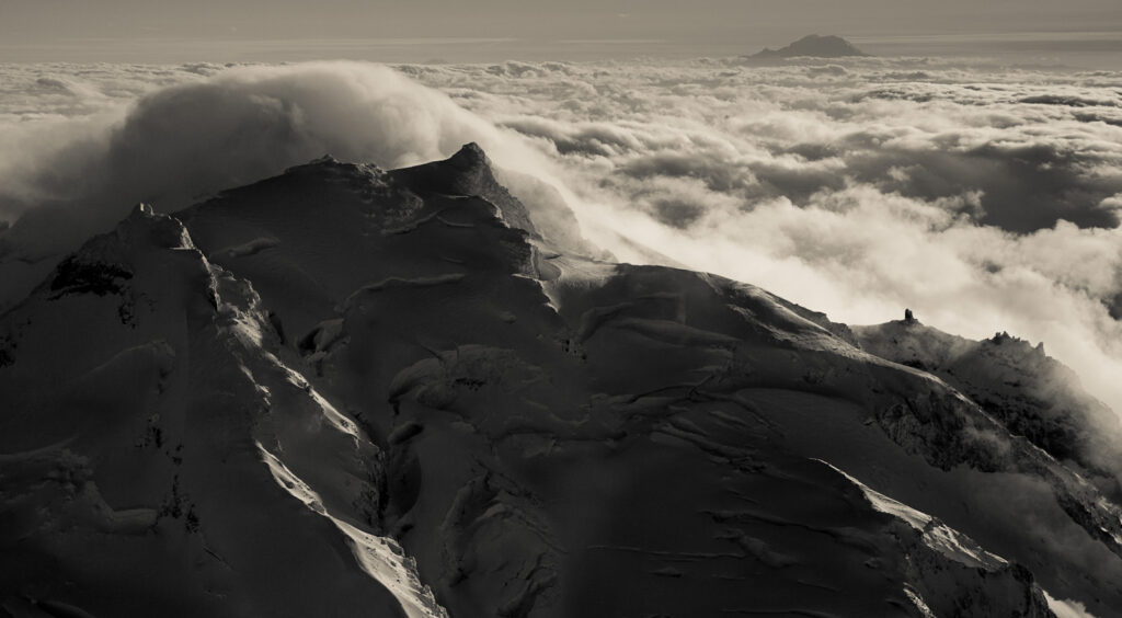 Snowboarding down the Worm Flows Route on Mount Saint Helens