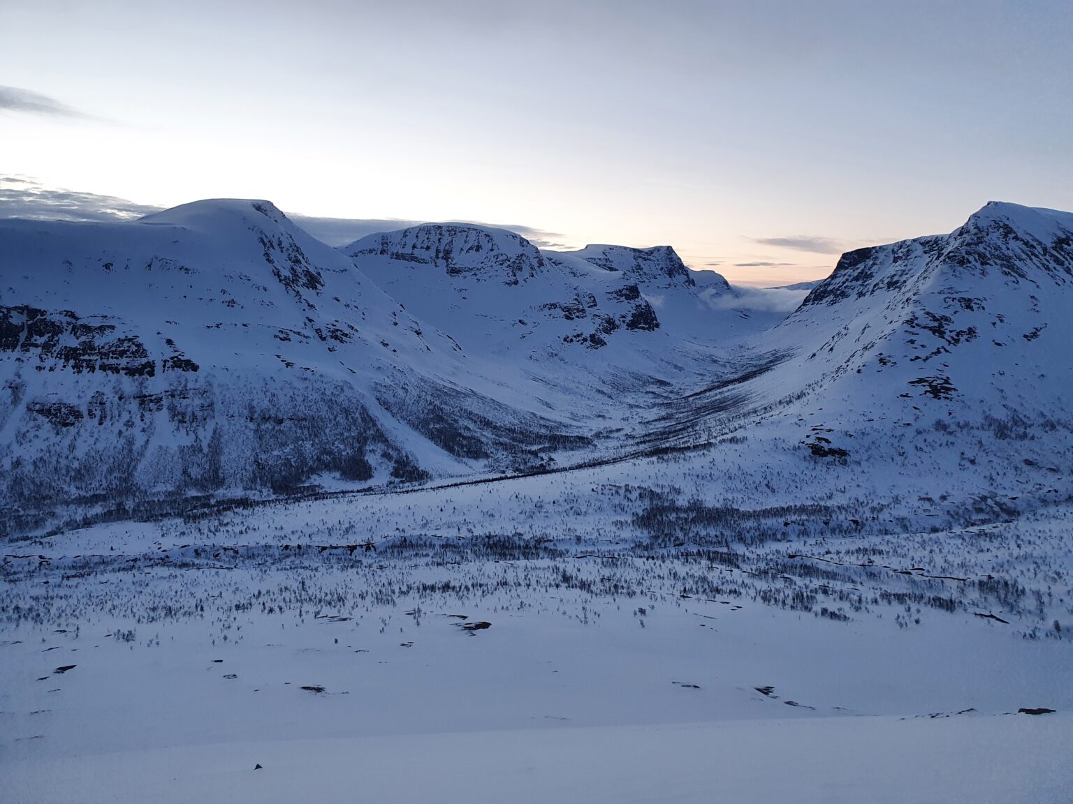 Looking up the Vassdalen Valley