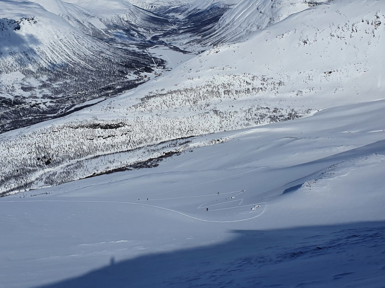 Putting a skin track up Istinden Ridge