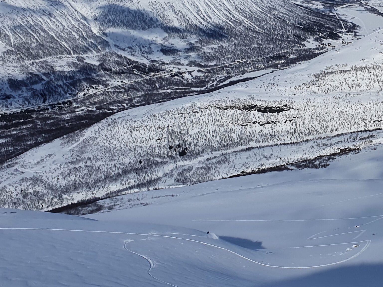 Amazing powder ski touring conditions off of Istinden Ridge