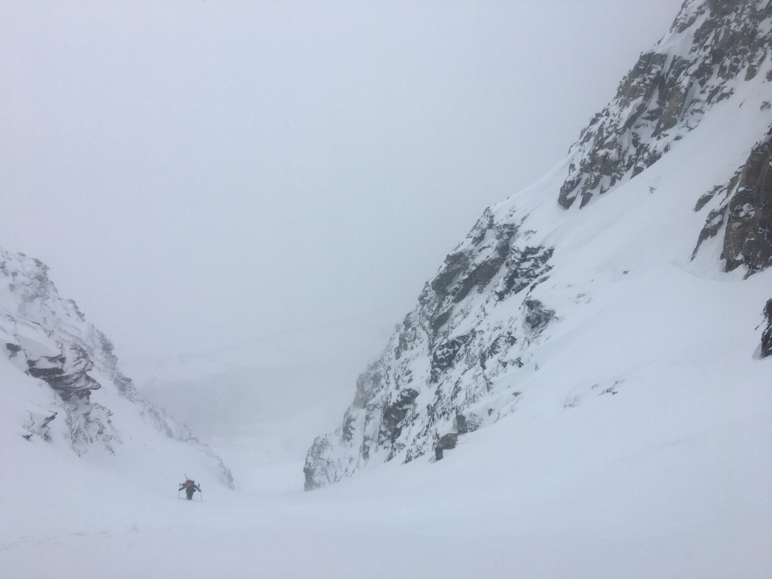 Looking down the west couloir of Rostafjellet