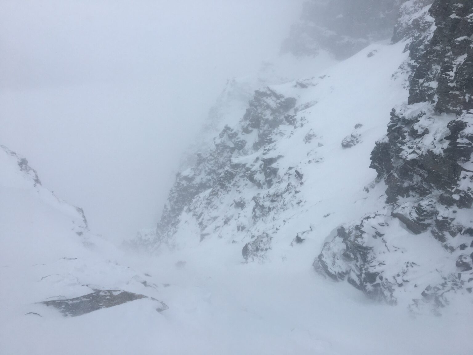 Riding down the tight section of Rostafjellet near Tamokdalen