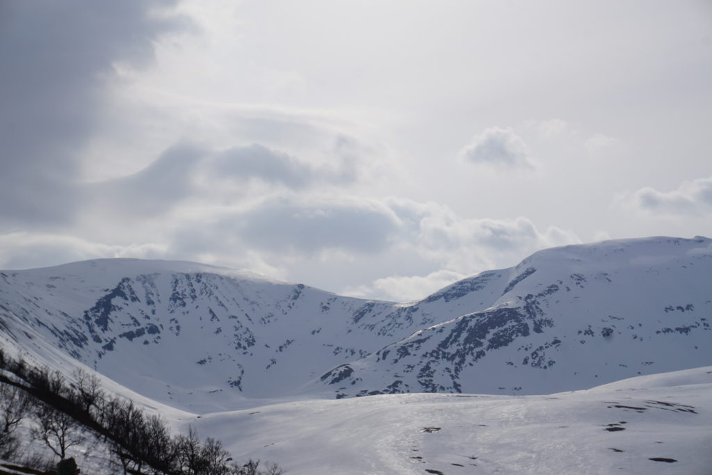 A closer look at the North Bowl behind the Tamok Husset