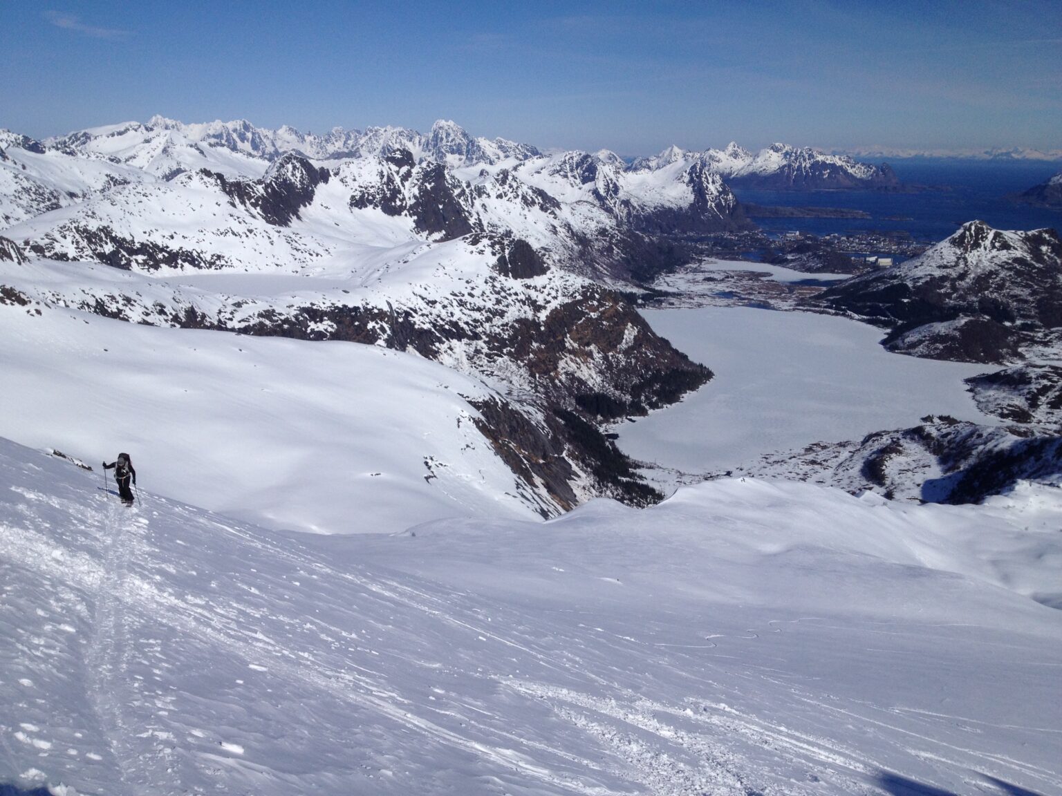 Making our way to the top of Fløya Peak