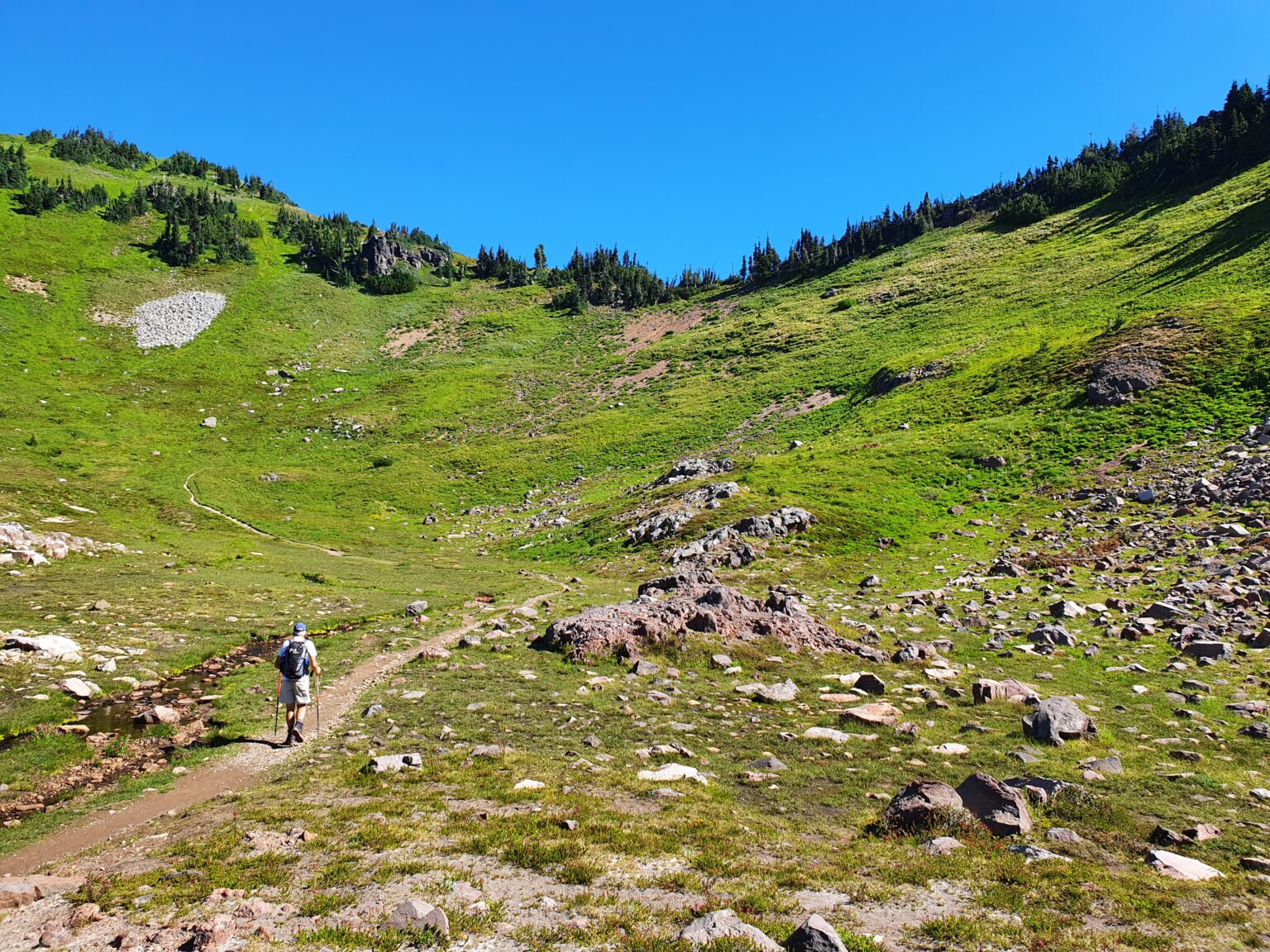 Hiking up Jordan Basin