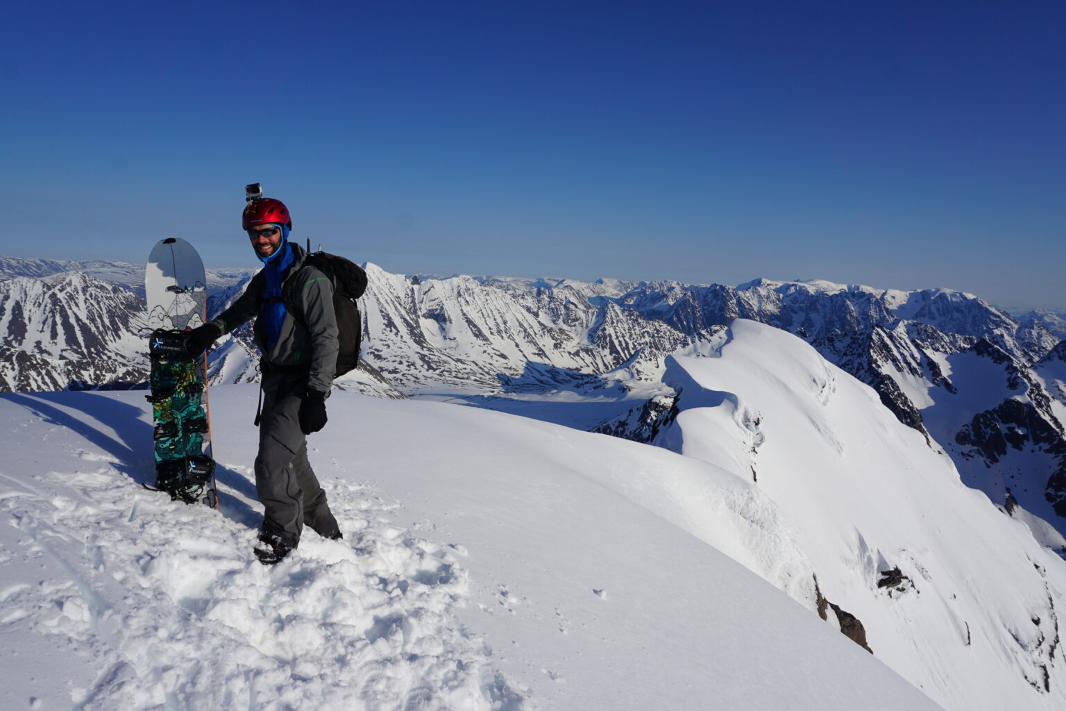 Standing on the top of Tvillingtinden