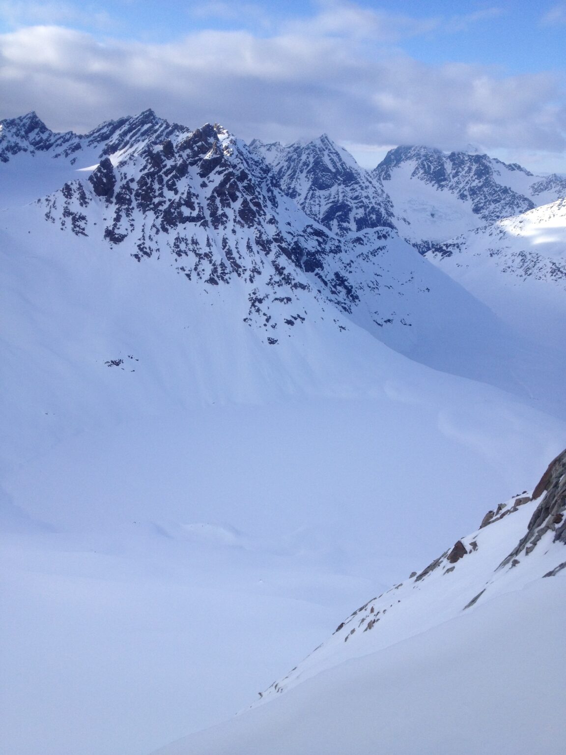 Looking down the North Slope of Tverelvdalstindan