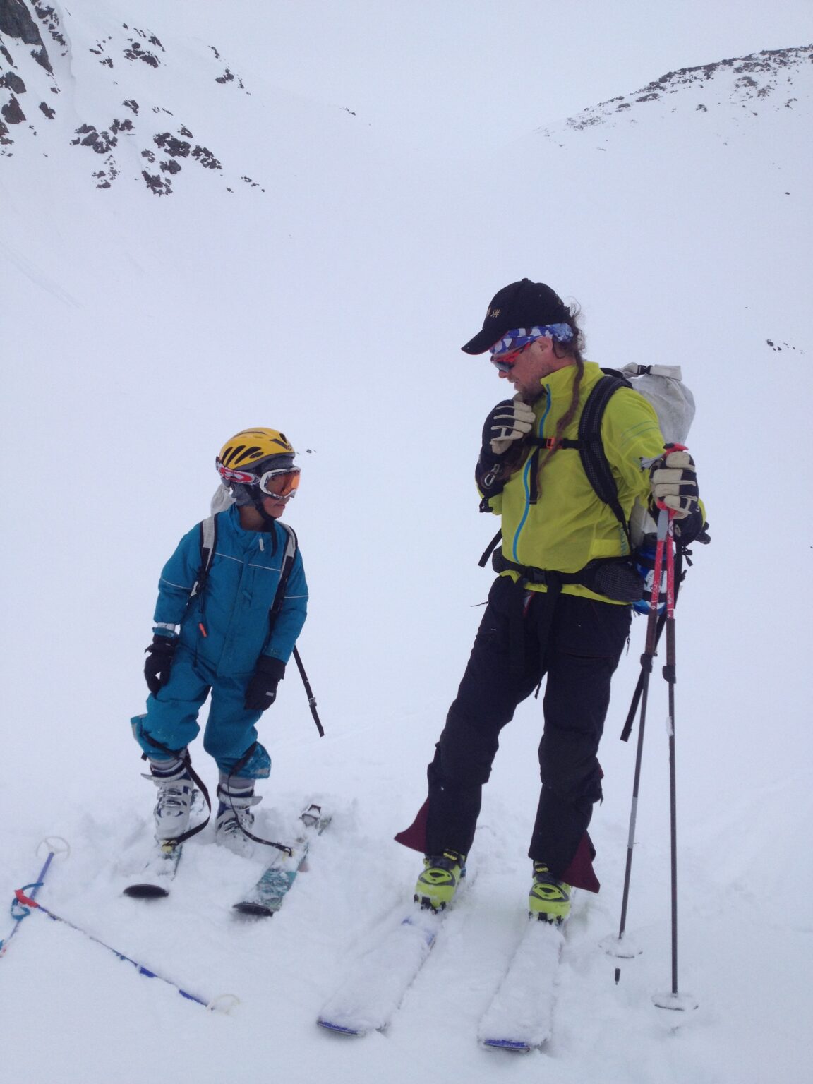 David and Elias getting back from a ski run