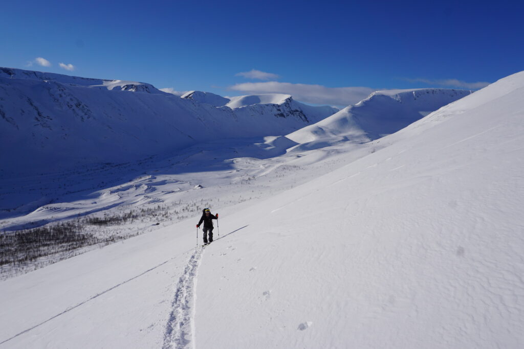 Heading back up the West face of the Kukisvumchorr Backcountry