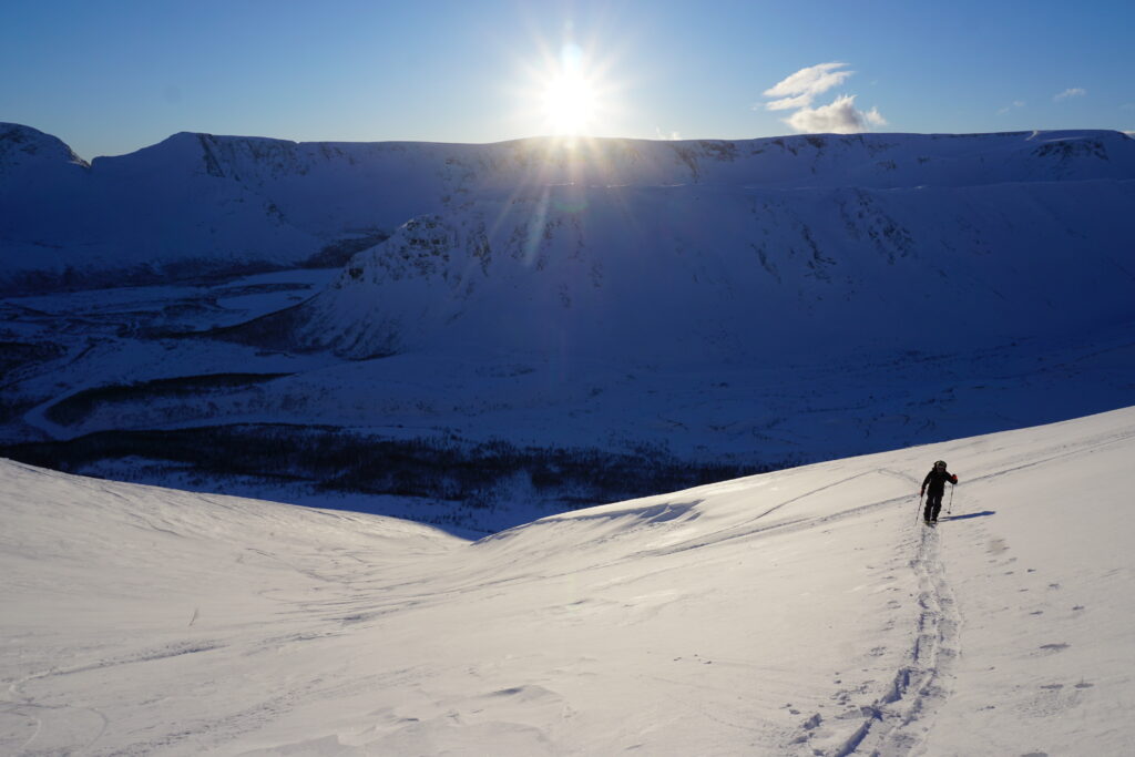 Ski touring in the Khibiny Mountains